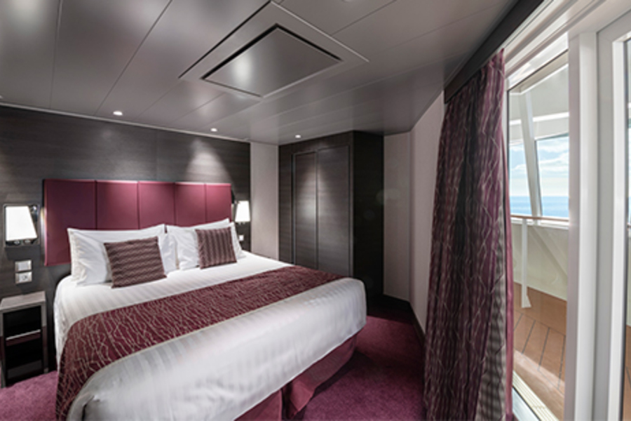 MSC Cruises MSC Euribia Premium Suite Aurea With Terrace and Whirlpool.jpeg